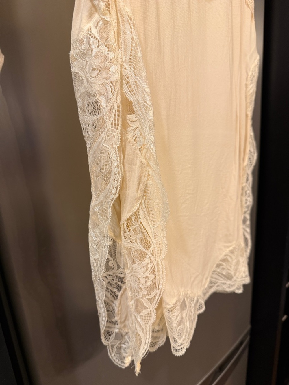 ZARA LACE CAMISOLE - Picture 4 of 11